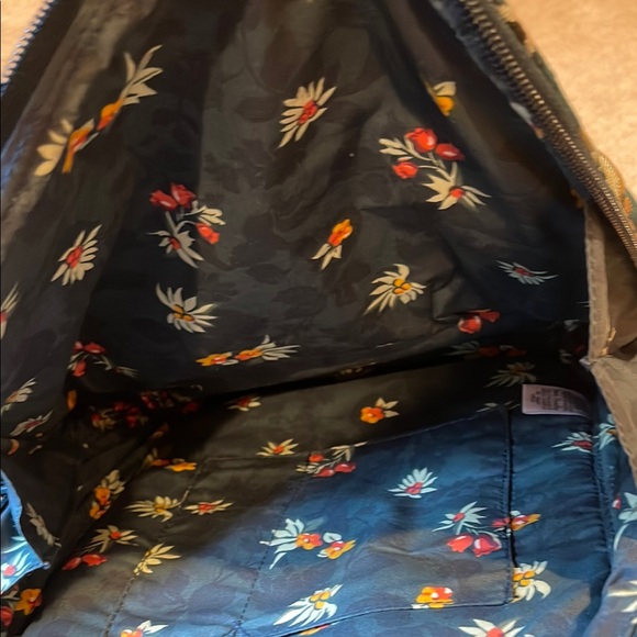 Vera Bradley Plaid Backpack - Picture 5 of 7